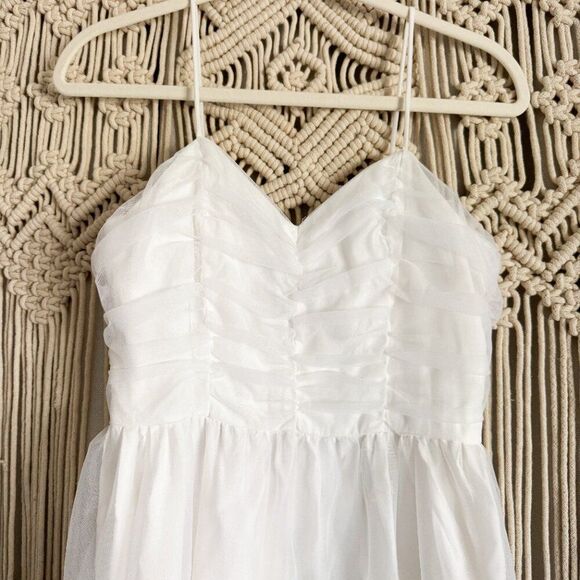 Vintage White Tiered Bridal Gown – JC Penney Size 7/8 Spaghetti Strap - Picture 4 of 10